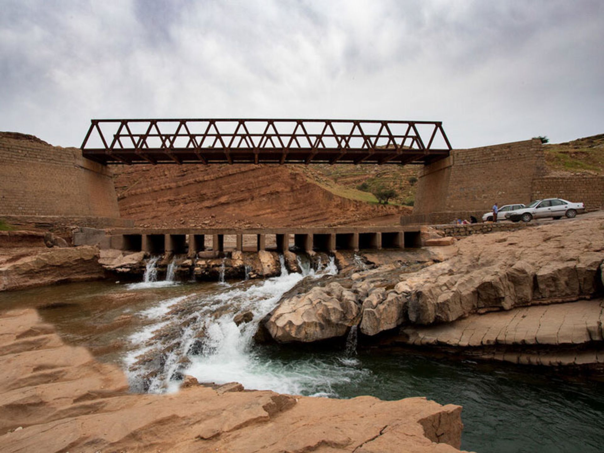 سفر خانوادگی به سردشت دزفول با ماشین سواری