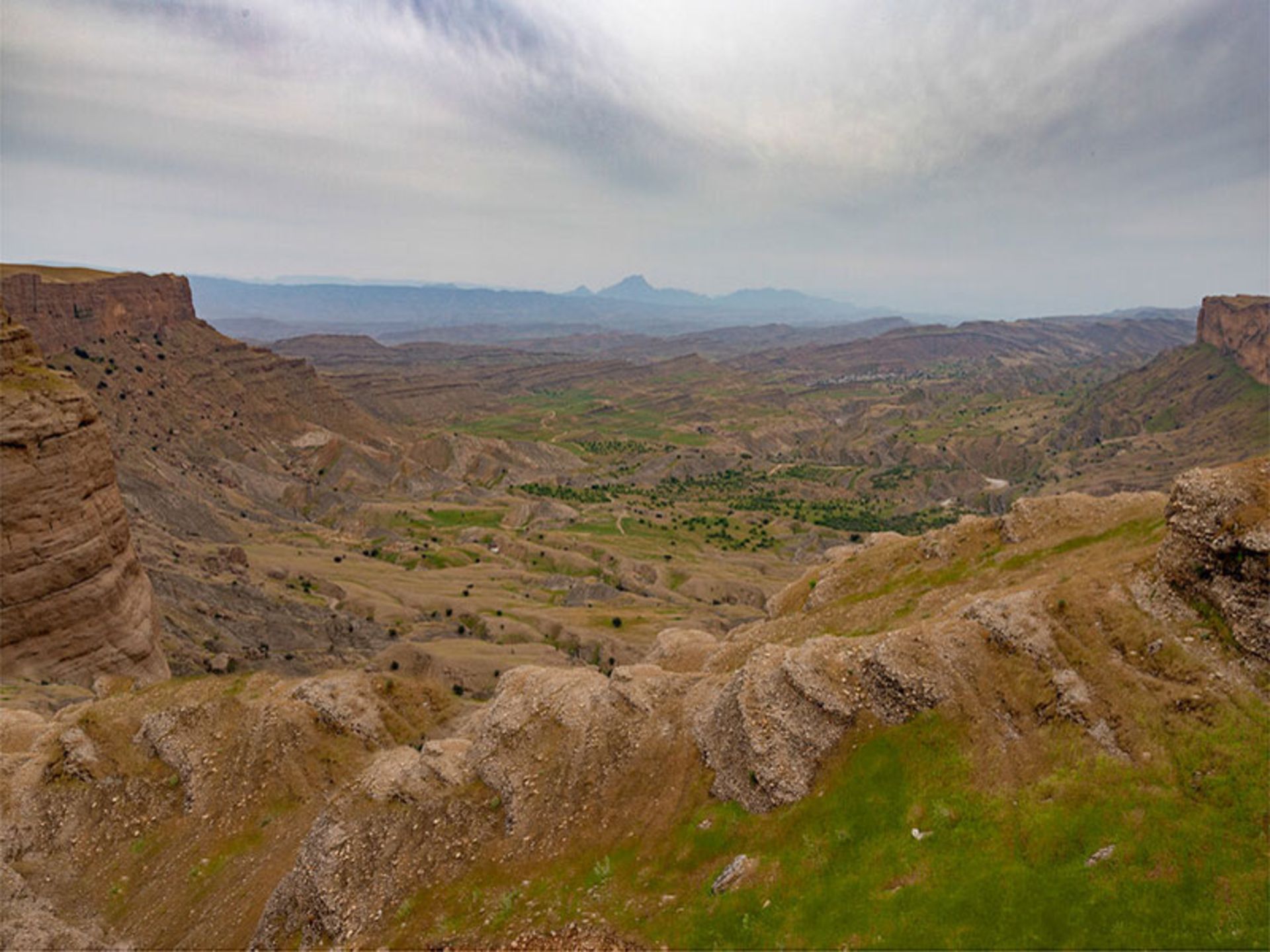 طبیعت و دشت سرسبز سردشت دزفول خوزستان 2