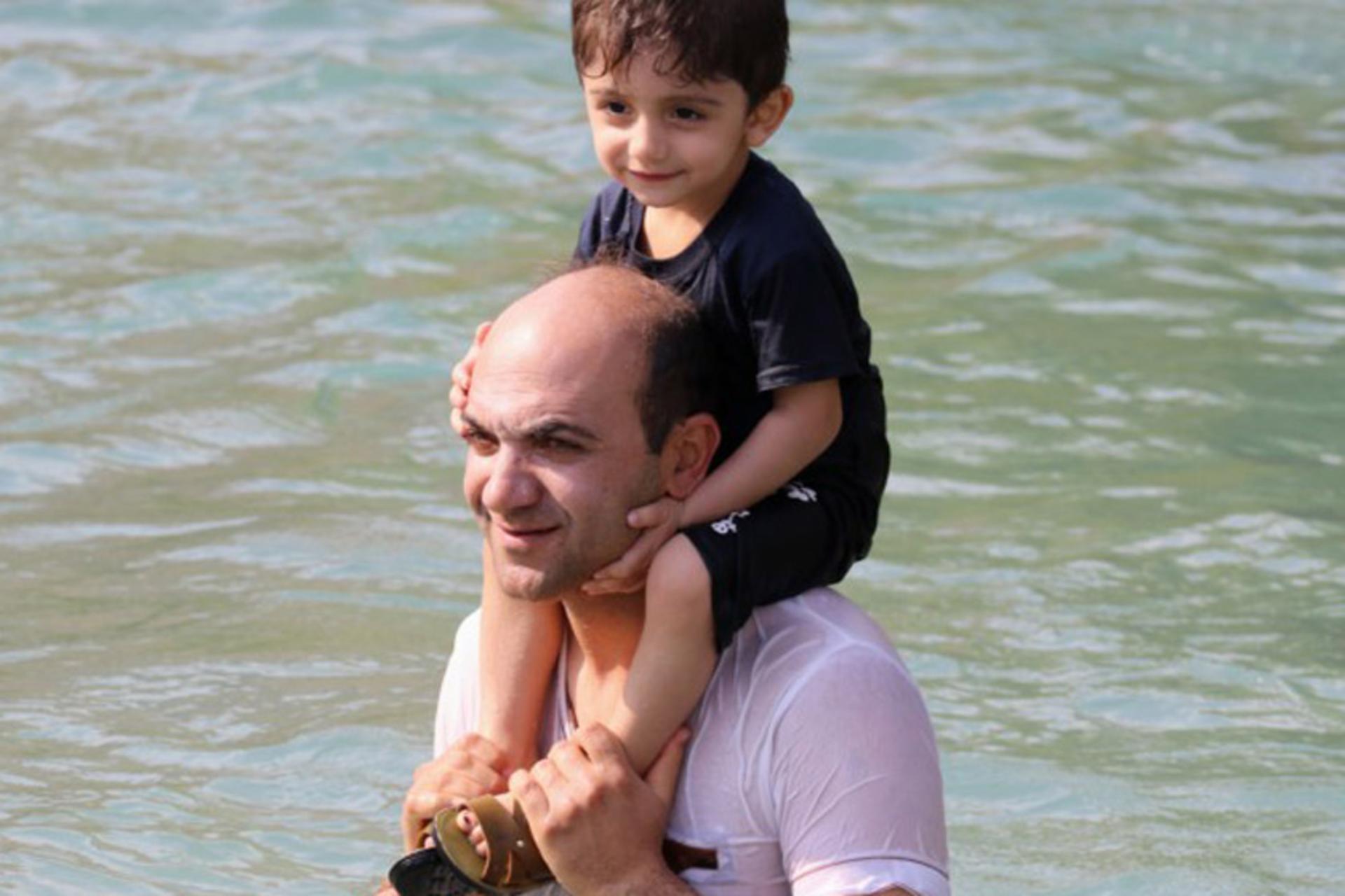 چشمه گلابی