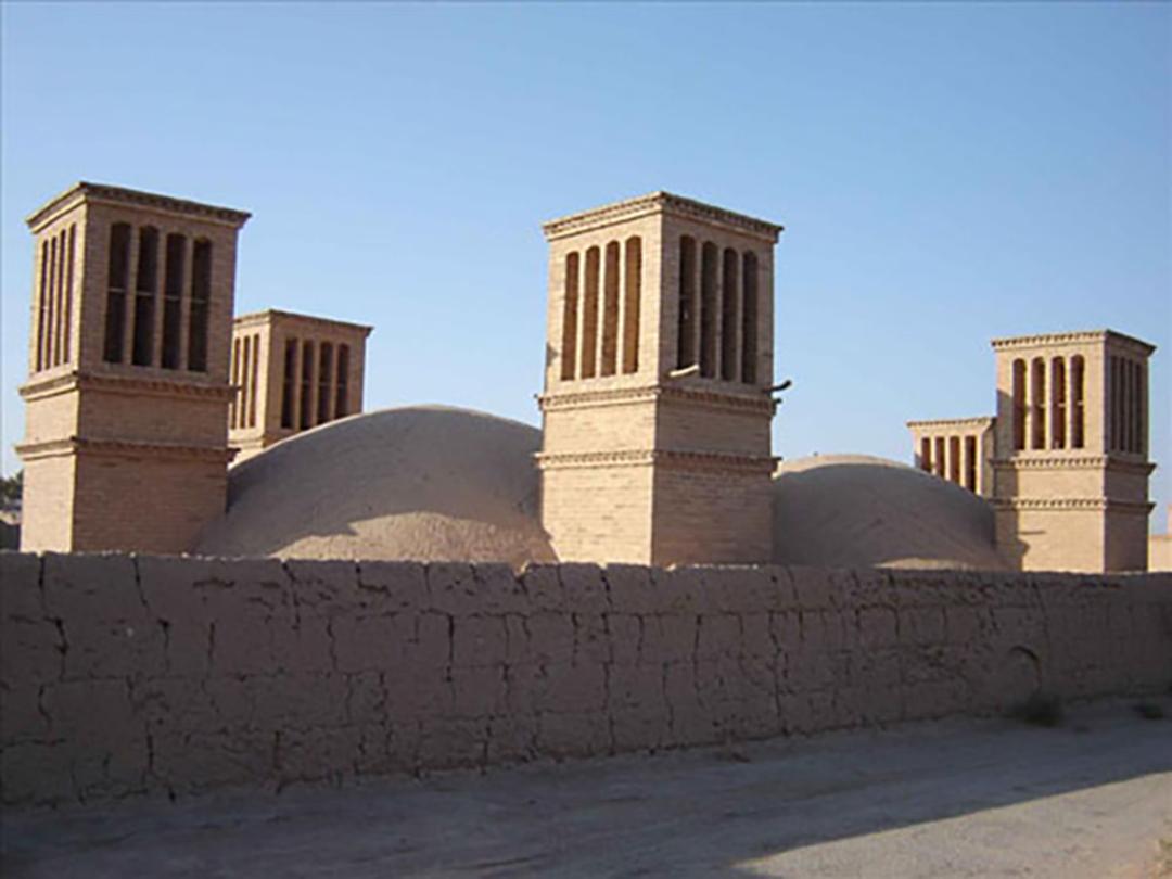 آب انبار هفت بادگیر عصرآباد