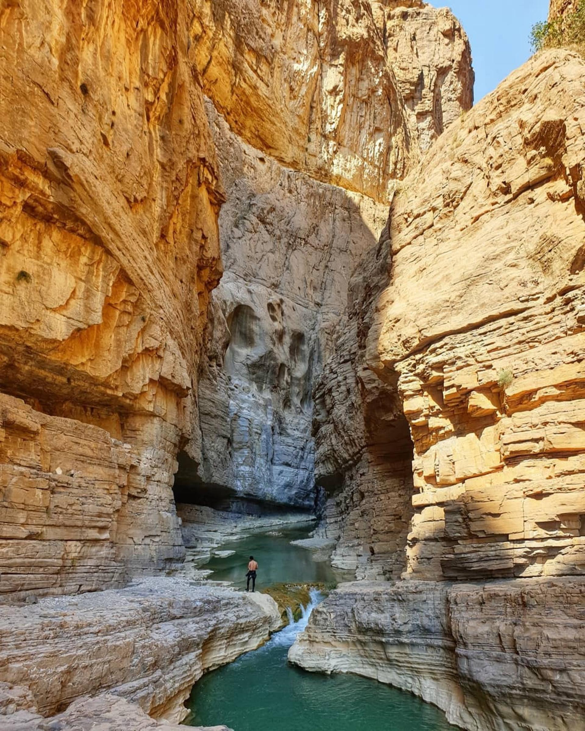 دره زیبا و اسرارآمیز ویژدرون