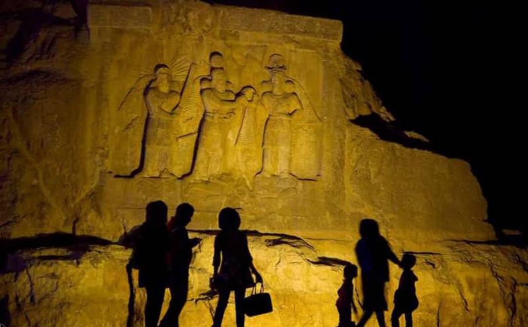 طاق بستان یادگاری از شاهان ساسانی
