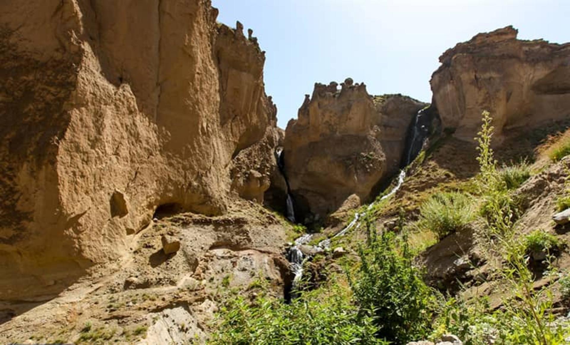 مکان سحرآمیز شیروان دره سی 