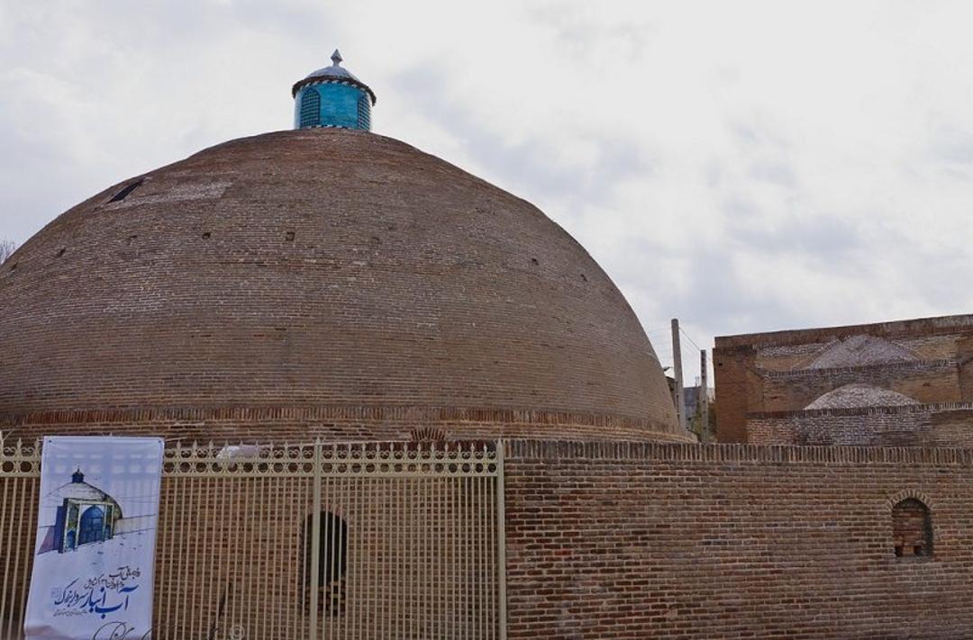 نمای گنبد آب انبار سردار بزرگ