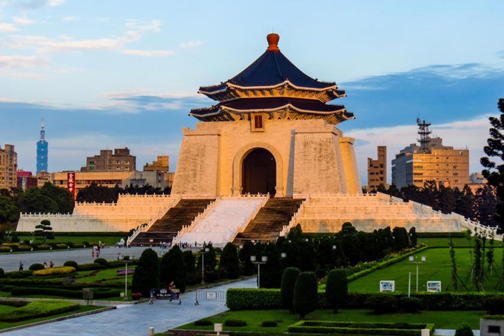 تالار یادبود چیانگ کای شک