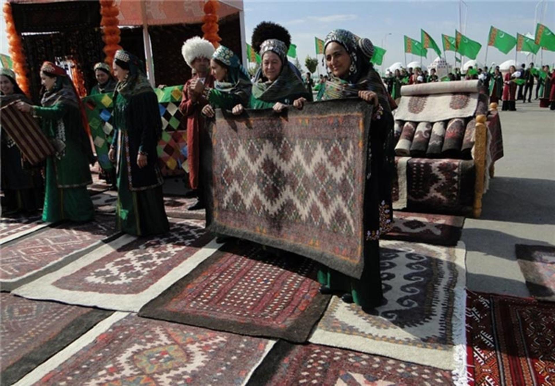 قالی و گلیم ترکمن‌ها