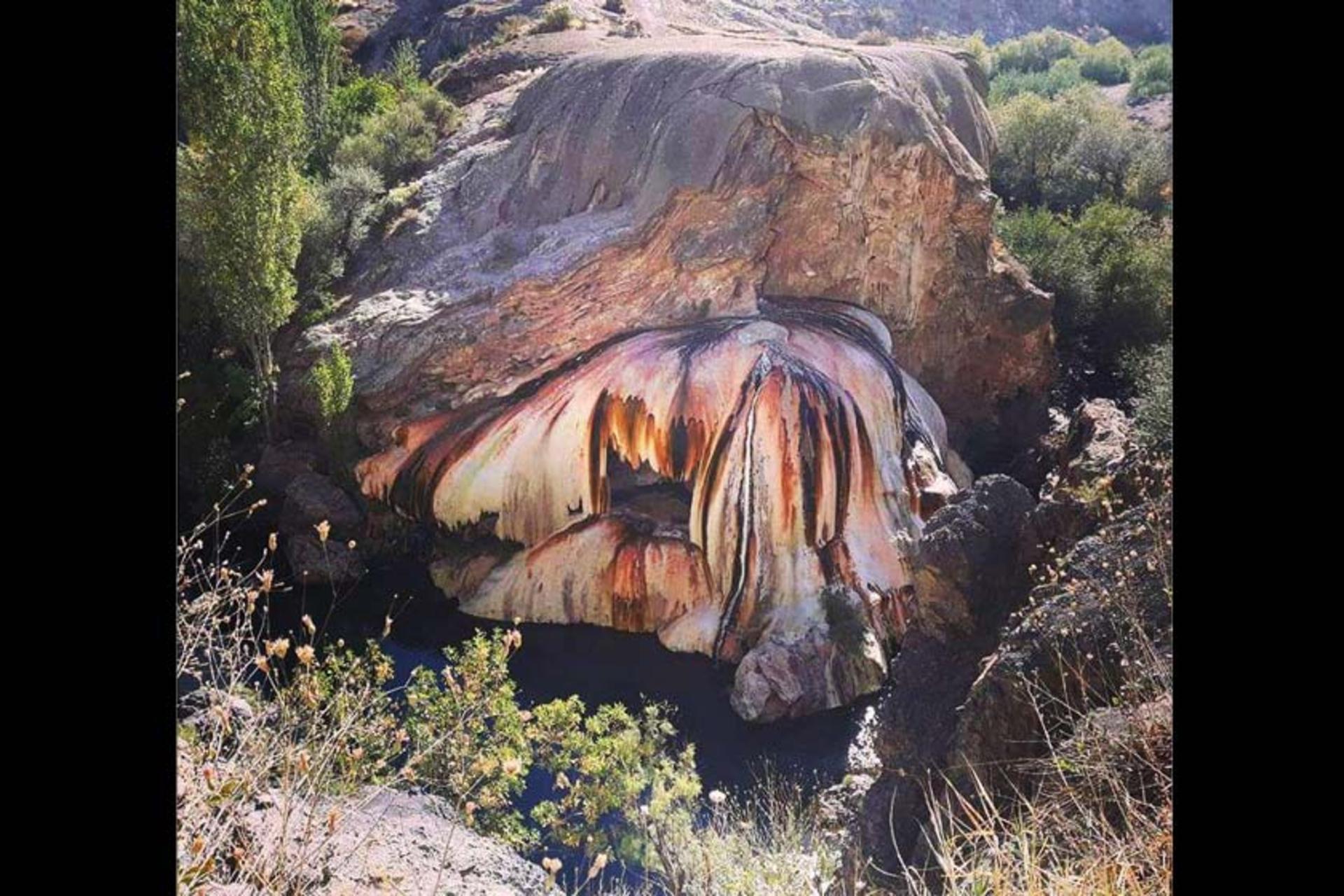 حمام طبیعی حیدر باغی