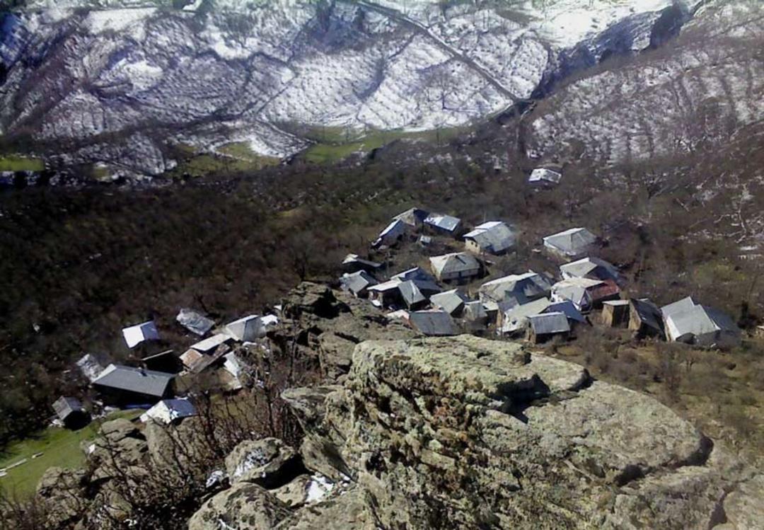 روستای اینی