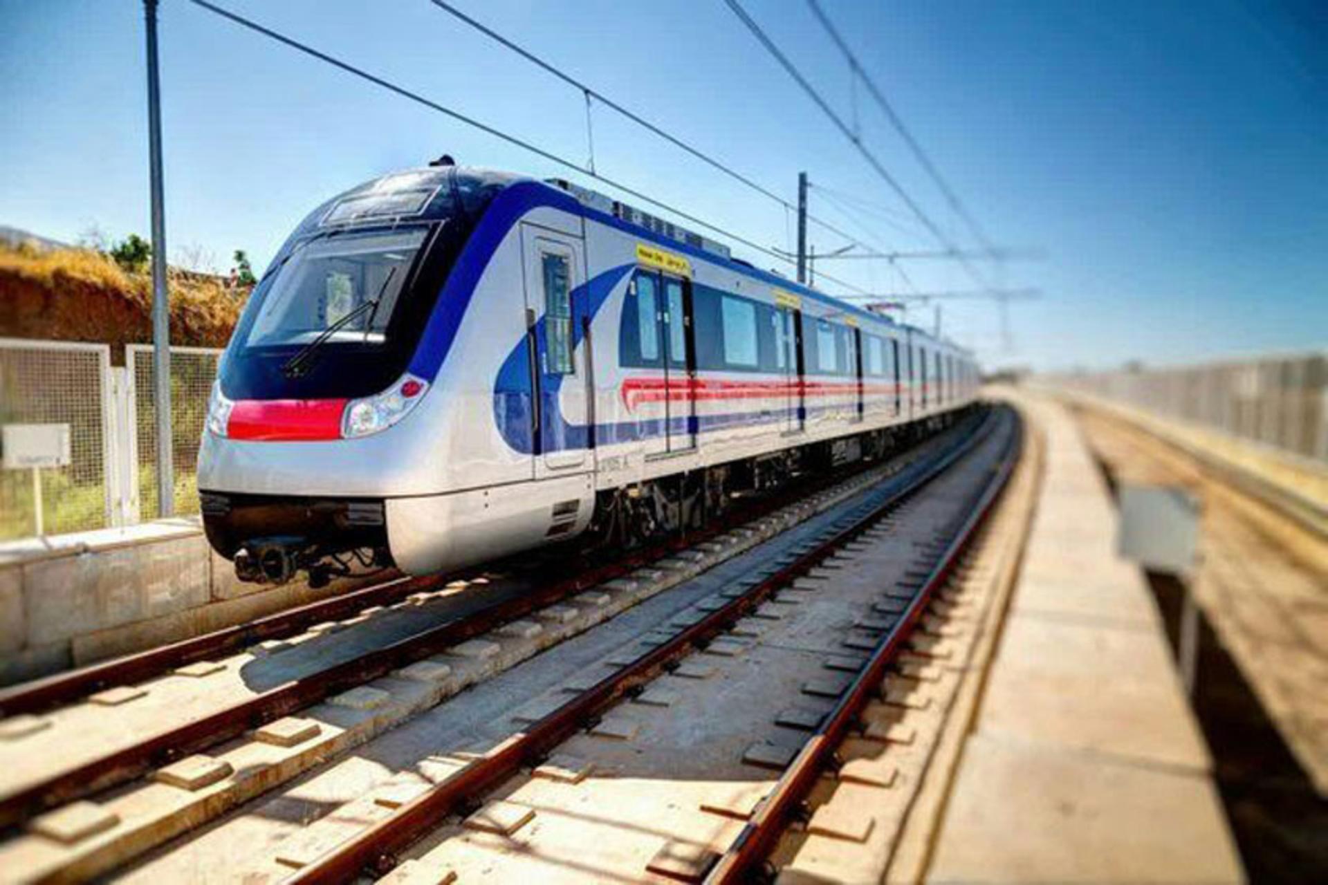 مترو و اتوبوس‌های تندرو تهران دو ماه دیگر رایگان ماندند