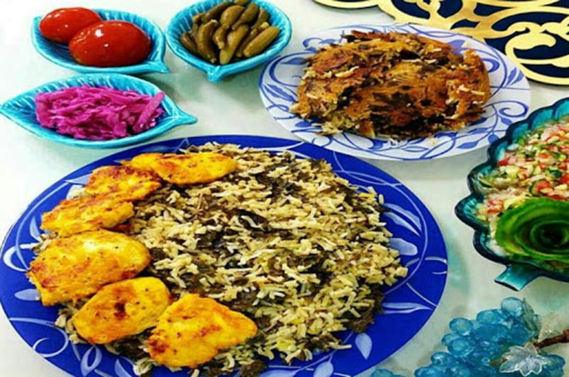 تاک پلو شاهرود با مخلفات محلی