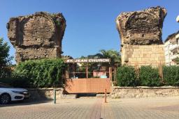 کلیسای فیلادلفیا سیزان