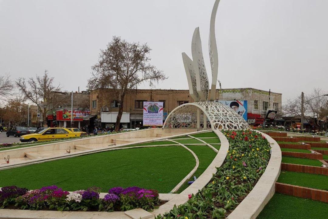 تصویر طبیعت بهاری میدانی در شاهرود