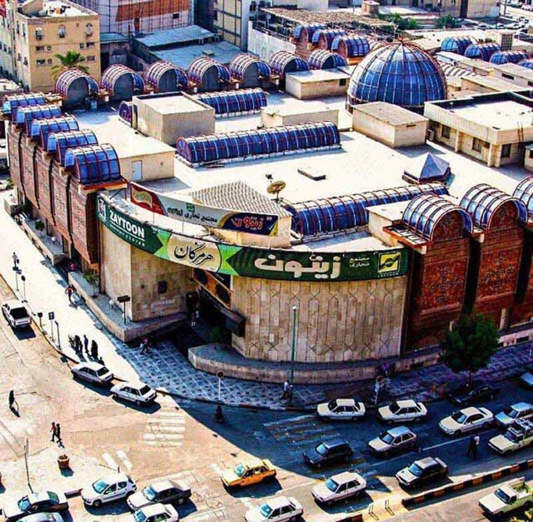 نمایی هوایی از پاساژ زیتون بندر عباس و بلوار امام خمینی