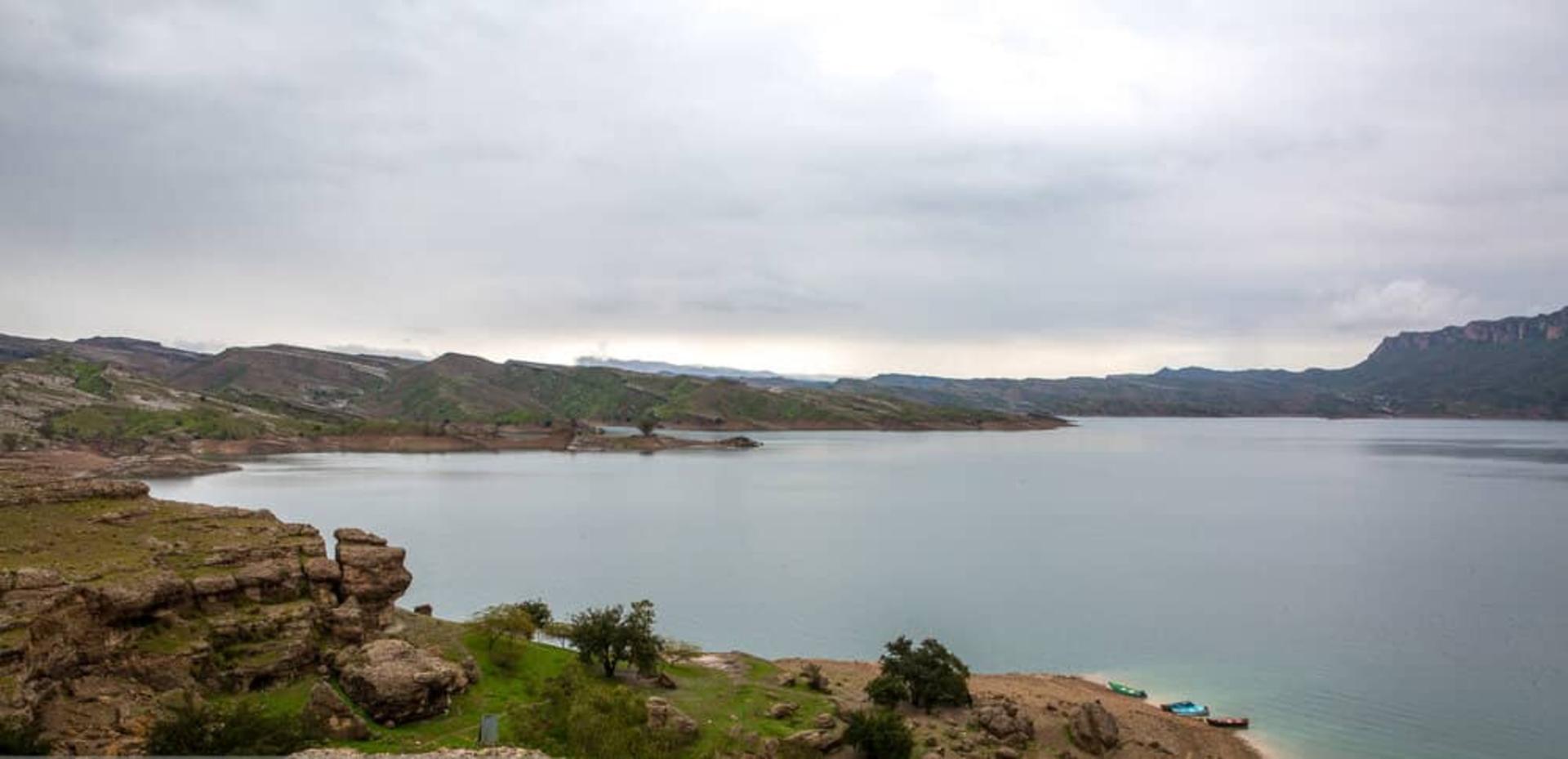 دریاچه زیبای شیهون