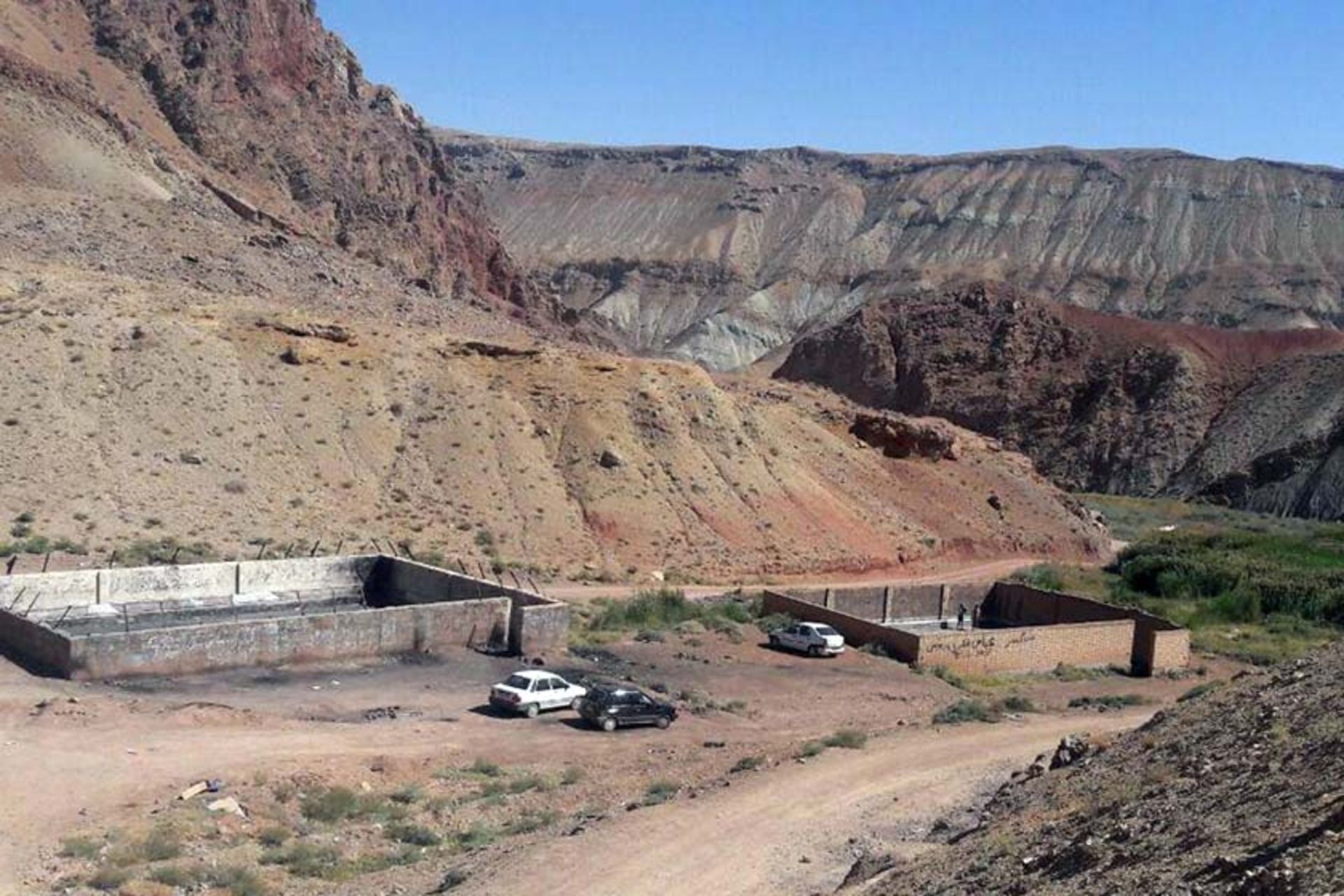 چشمه های آبگرم سمنان