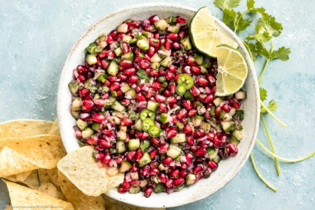سالسای خیار و انار