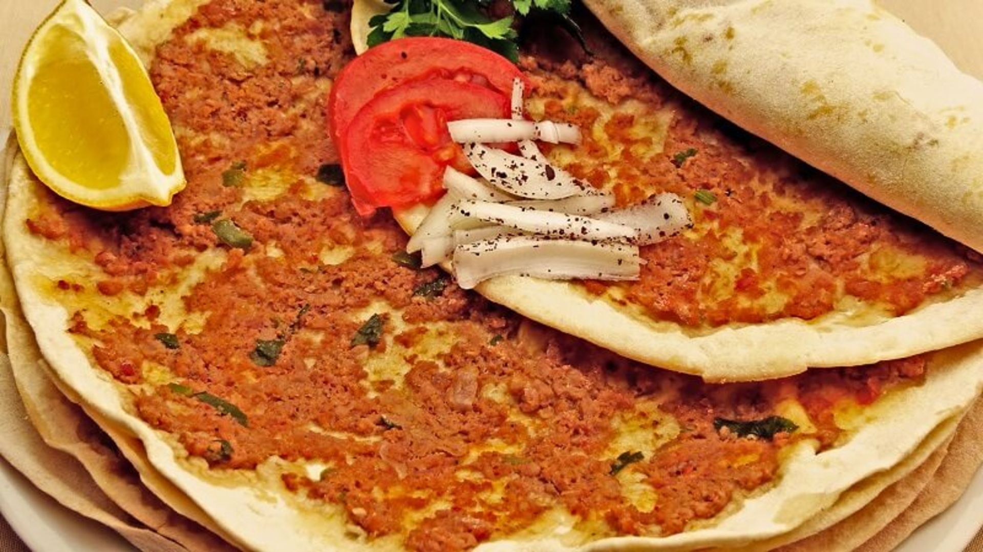  لاهماجون