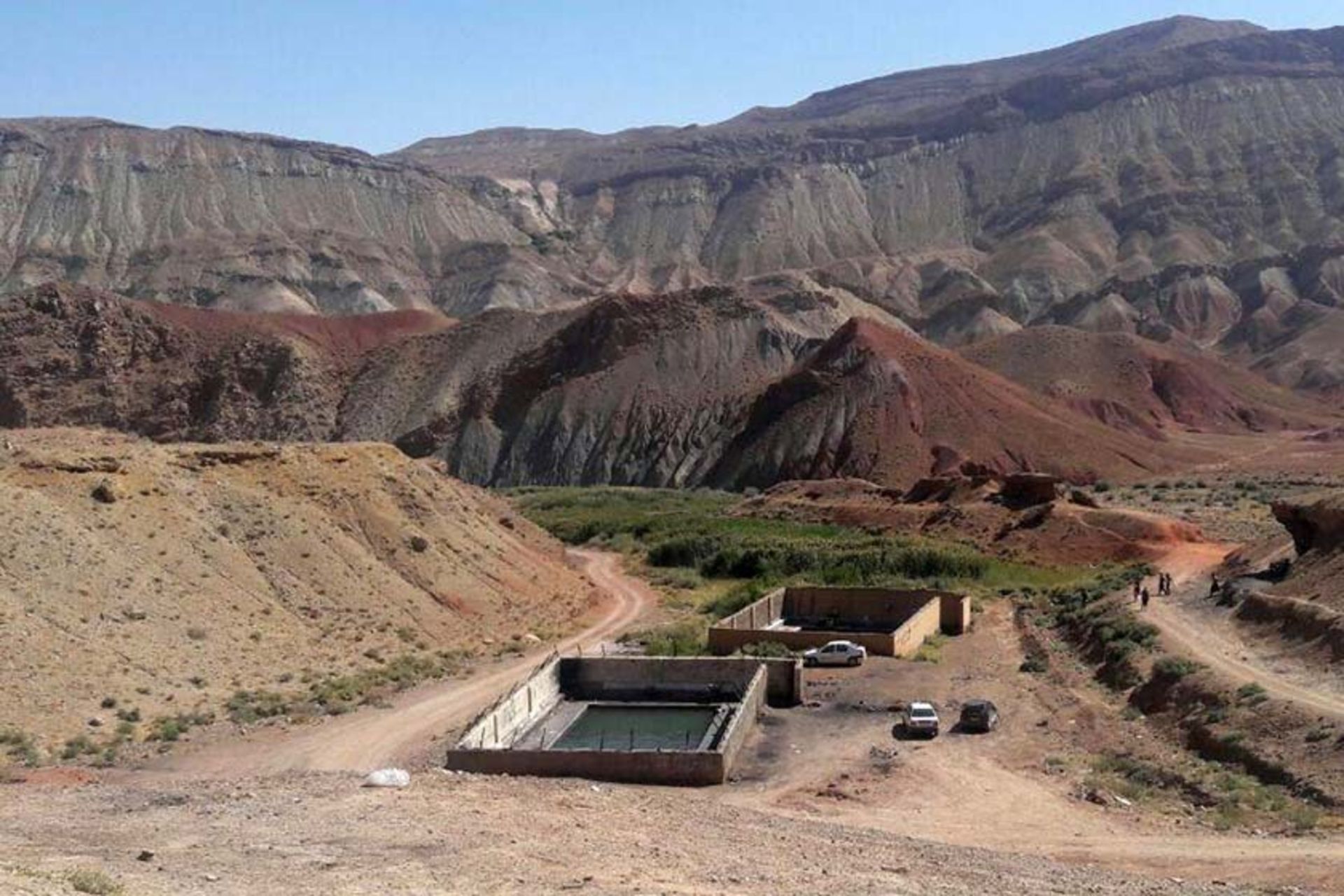 چشمه های آبگرم سمنان