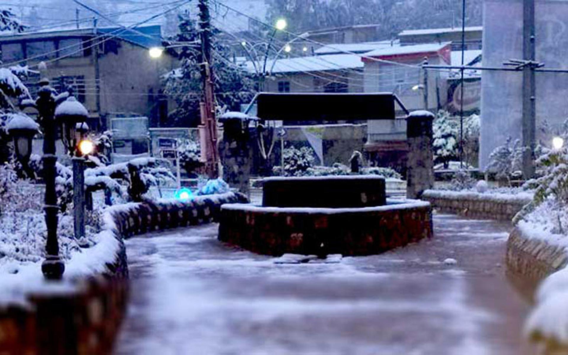 میدان شهر رینه در آمل