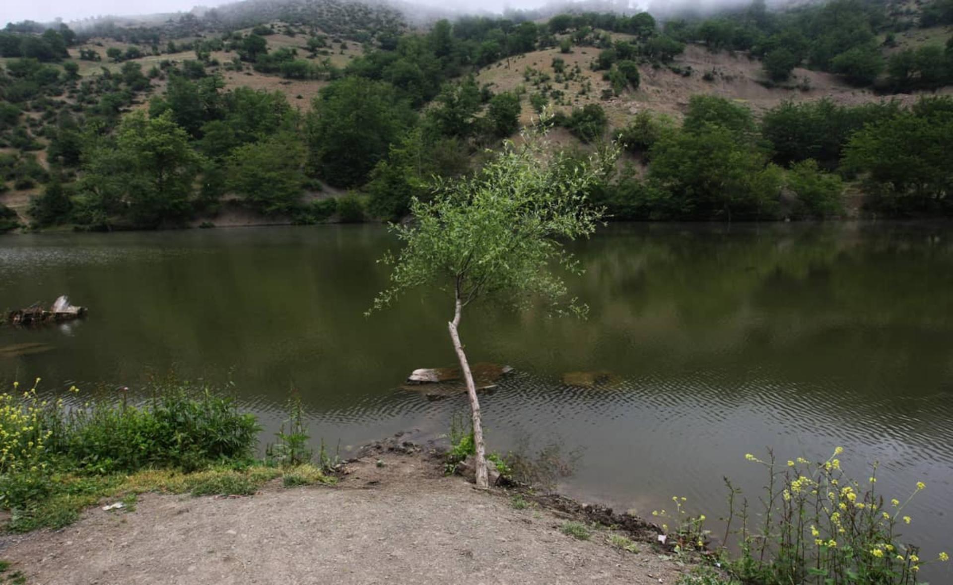 دریاچه طبیعی و زیبای شورمست