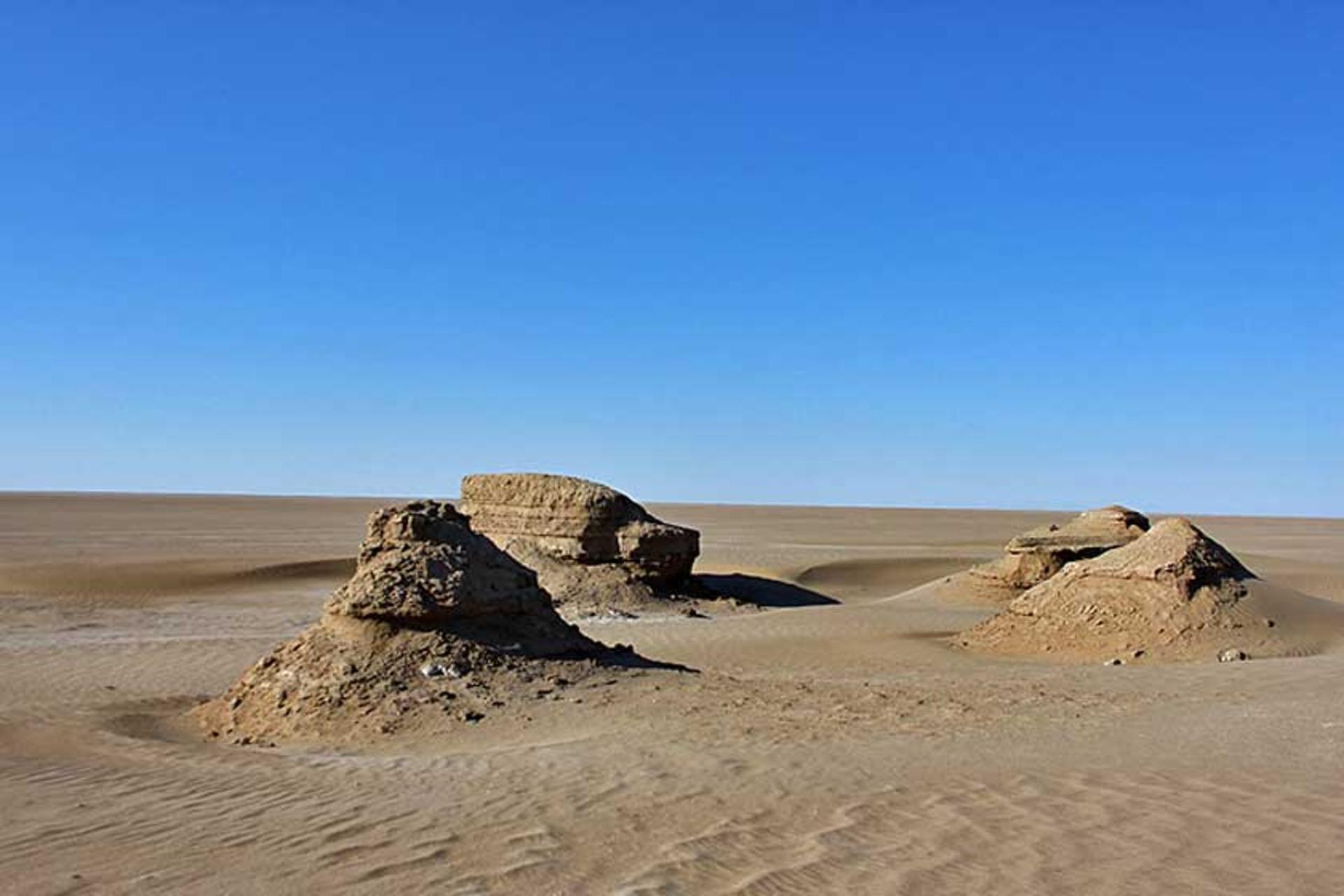 تل خاکستری