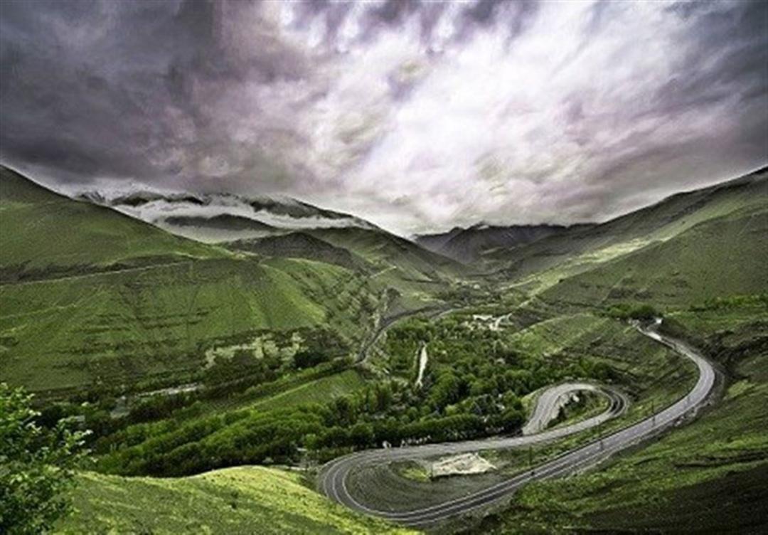 نمای بالا از جاده زیبای چالوس