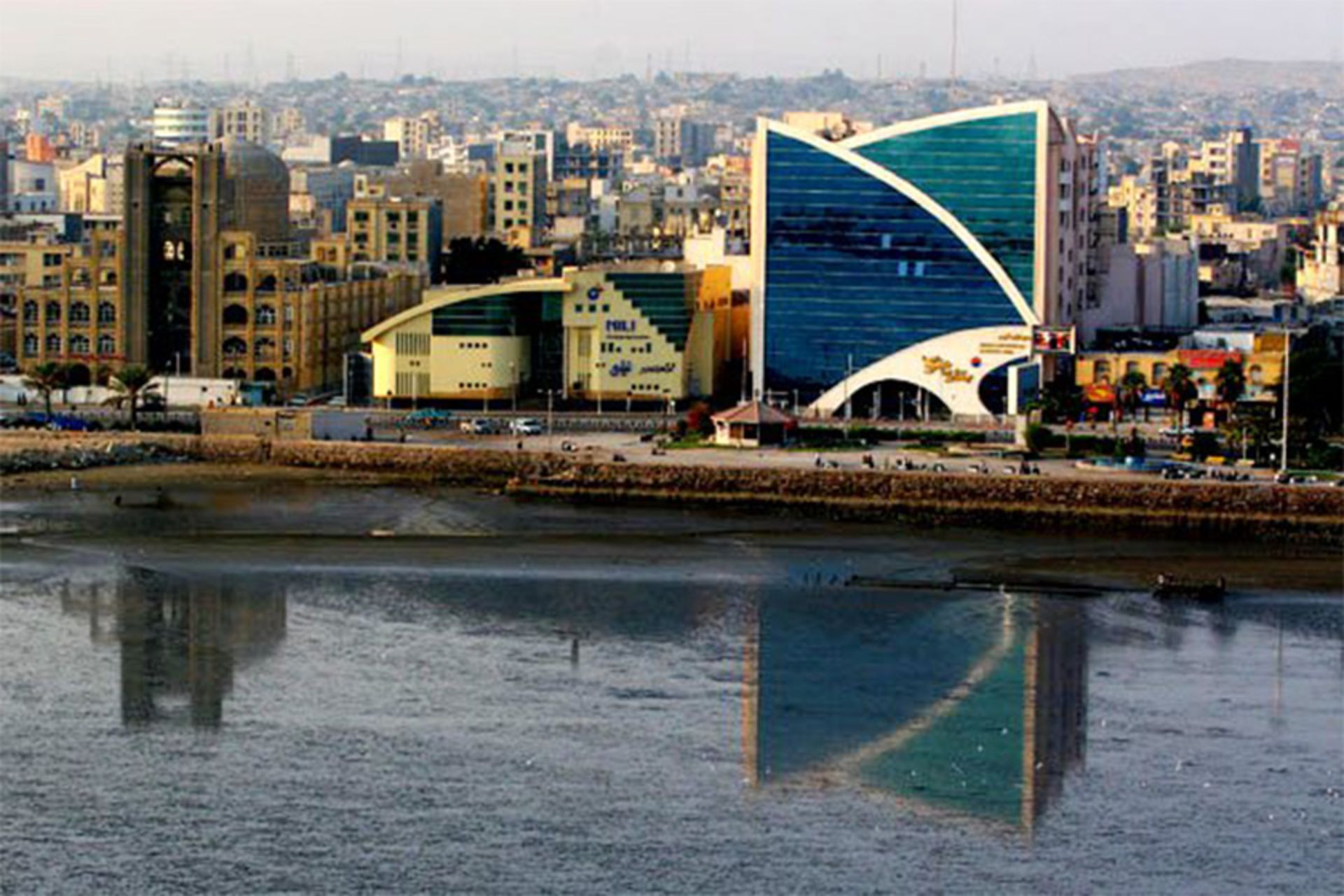 نوار ساحلی بندر عباس