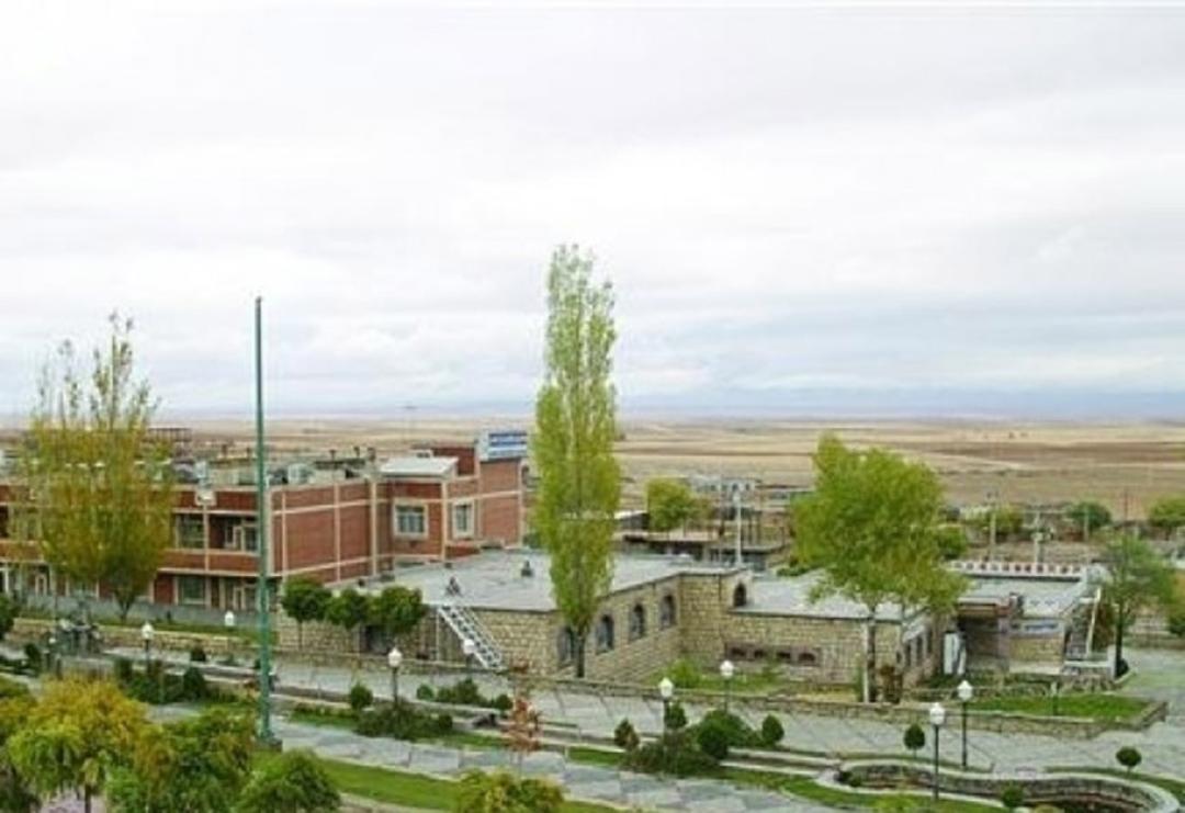 مهمانسرای علیصدر همدان