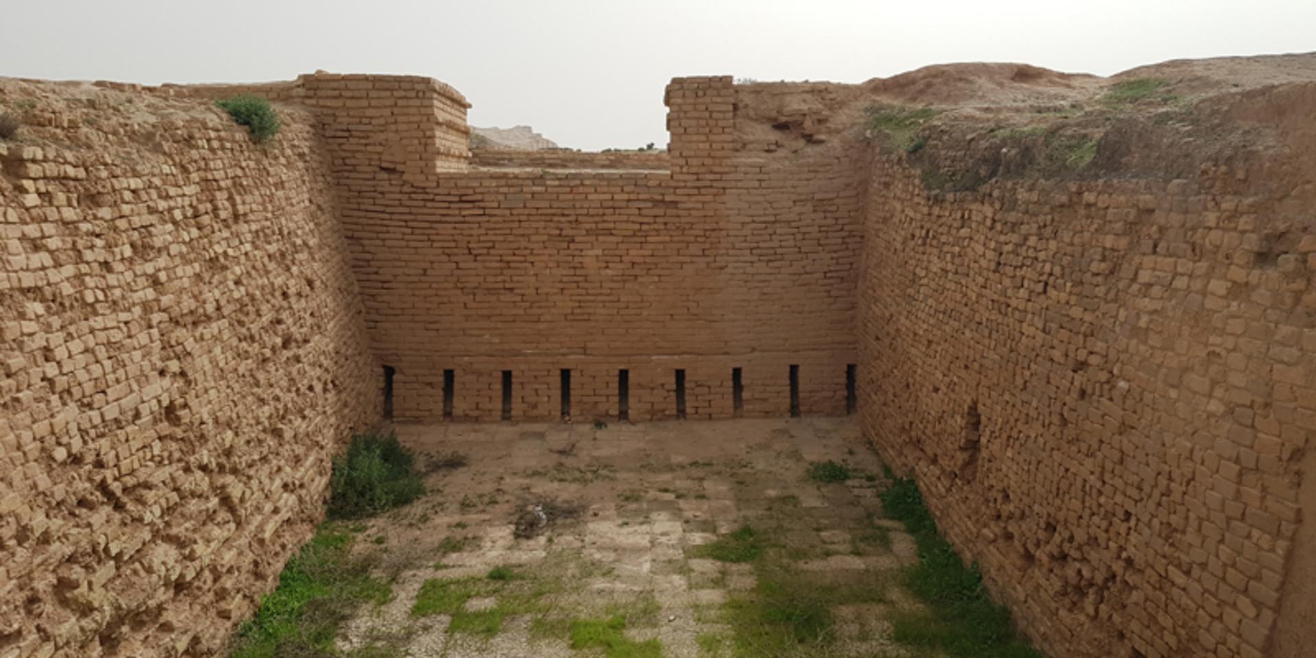 سازه ابی یا تصفیه خانه چعازنبیل