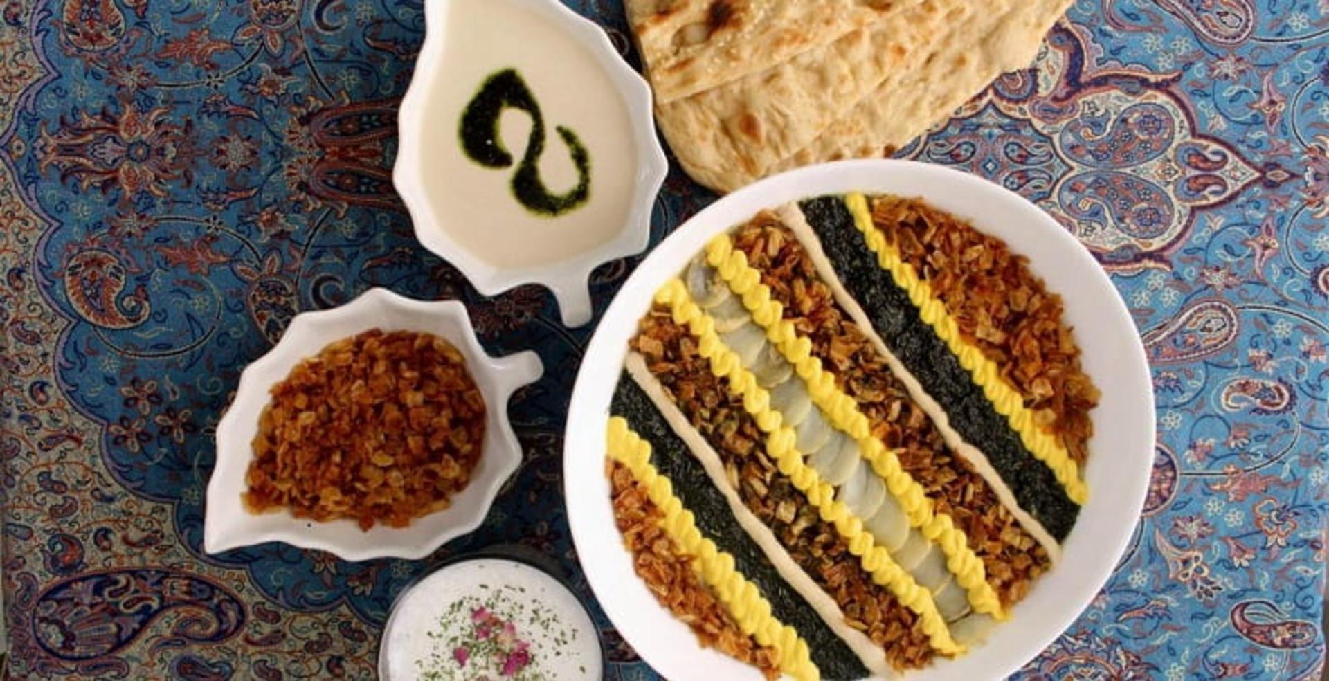 تزئین آش رشته
