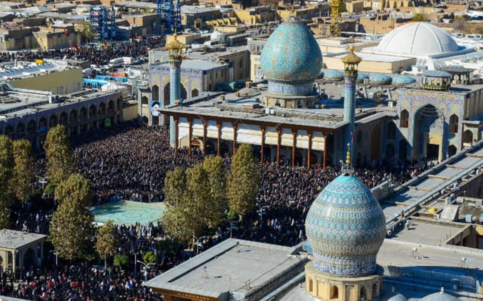 تصویر هوایی هر دو حرم شاهچراغ (ع)