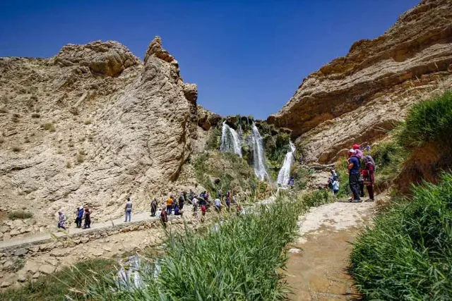 آبشار شیخ علی خان
