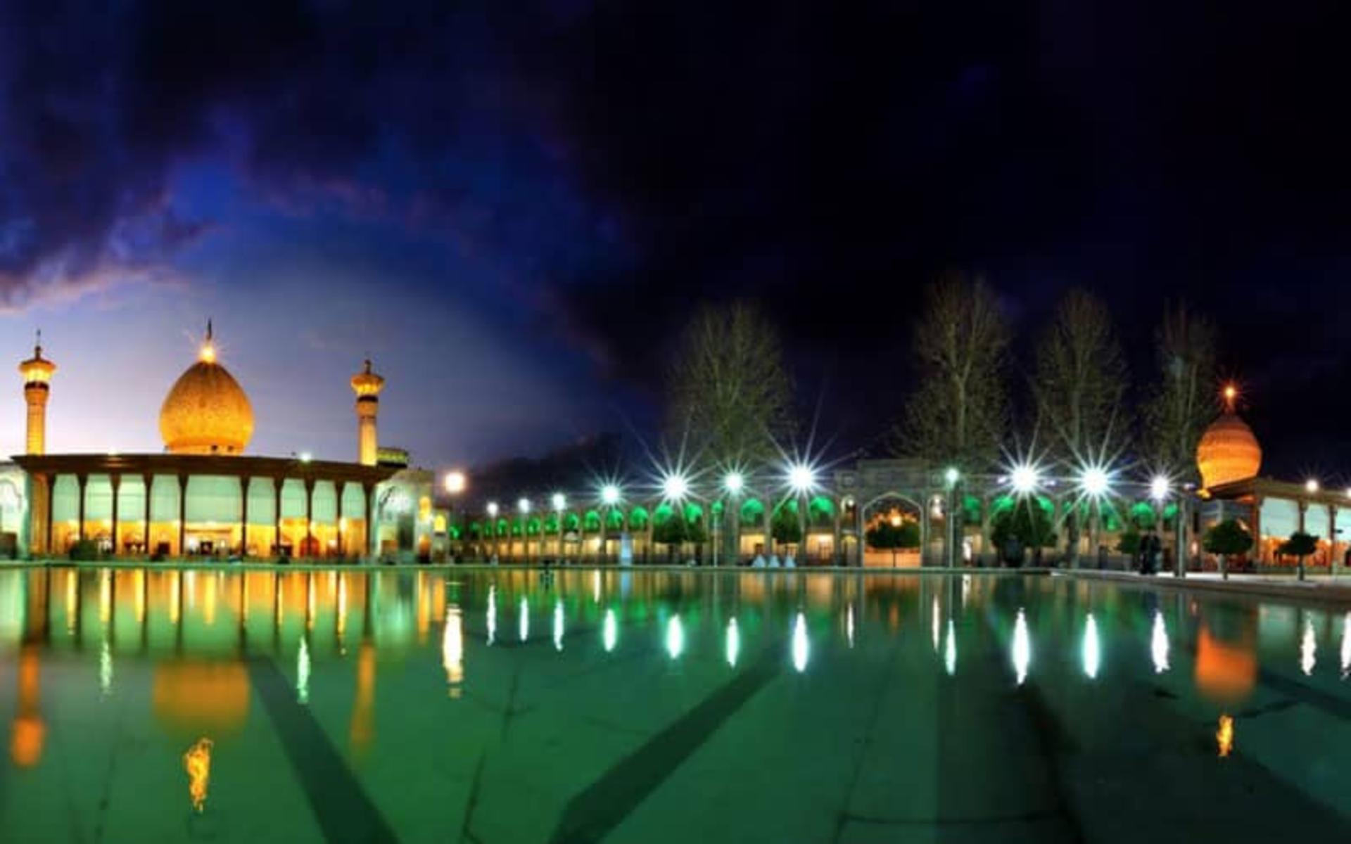 صحن حرم مطهر