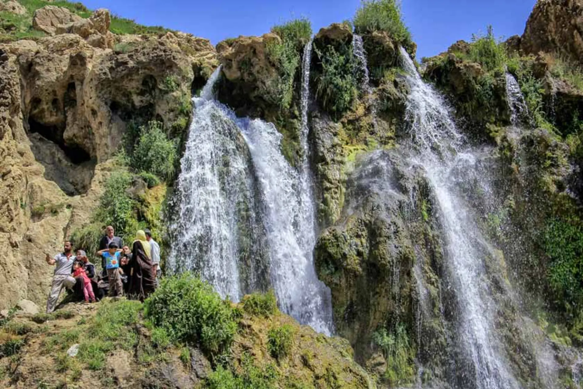 آبشار شیخ علی خان
