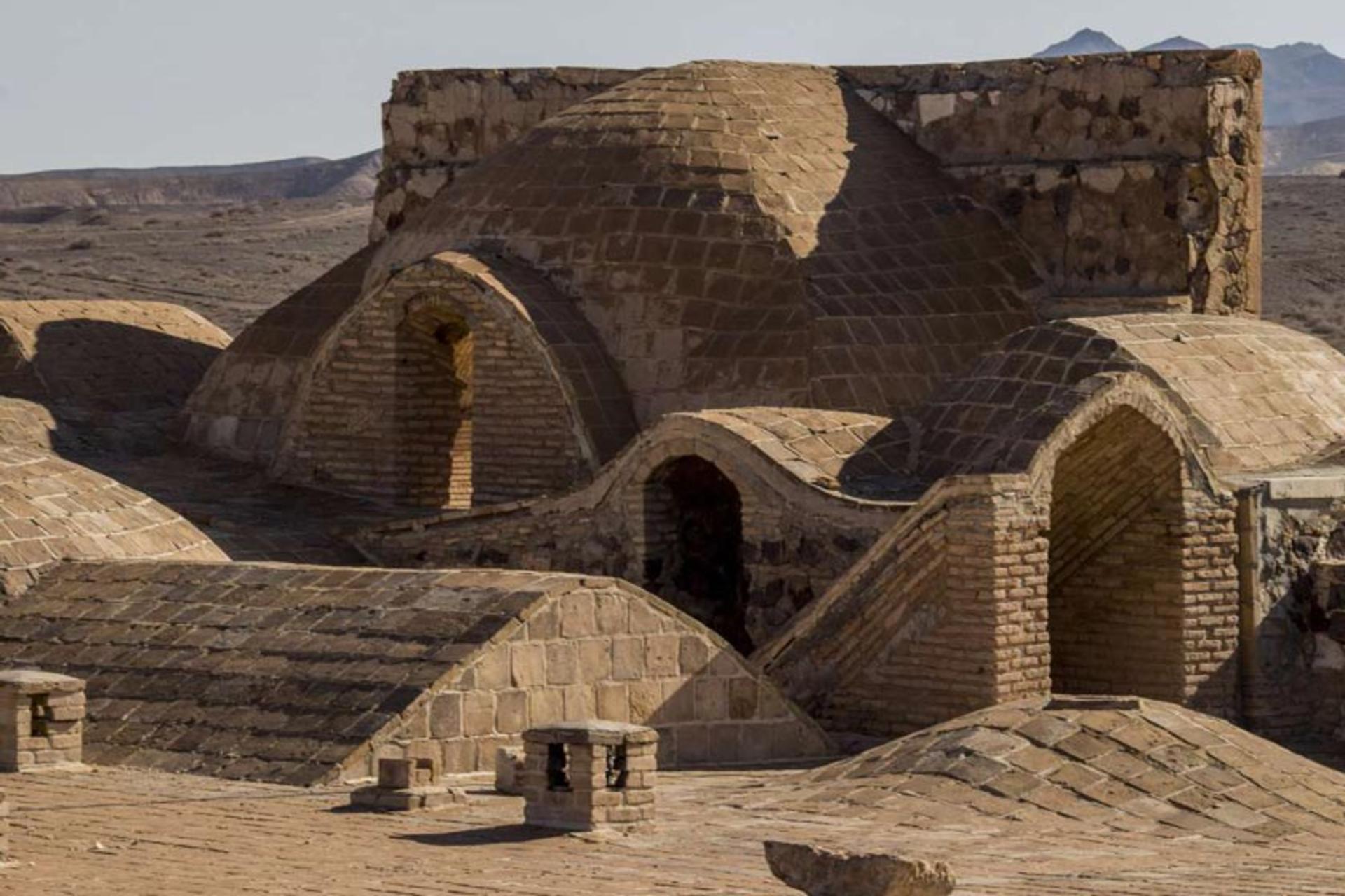کاروانسرای قصر بهرام