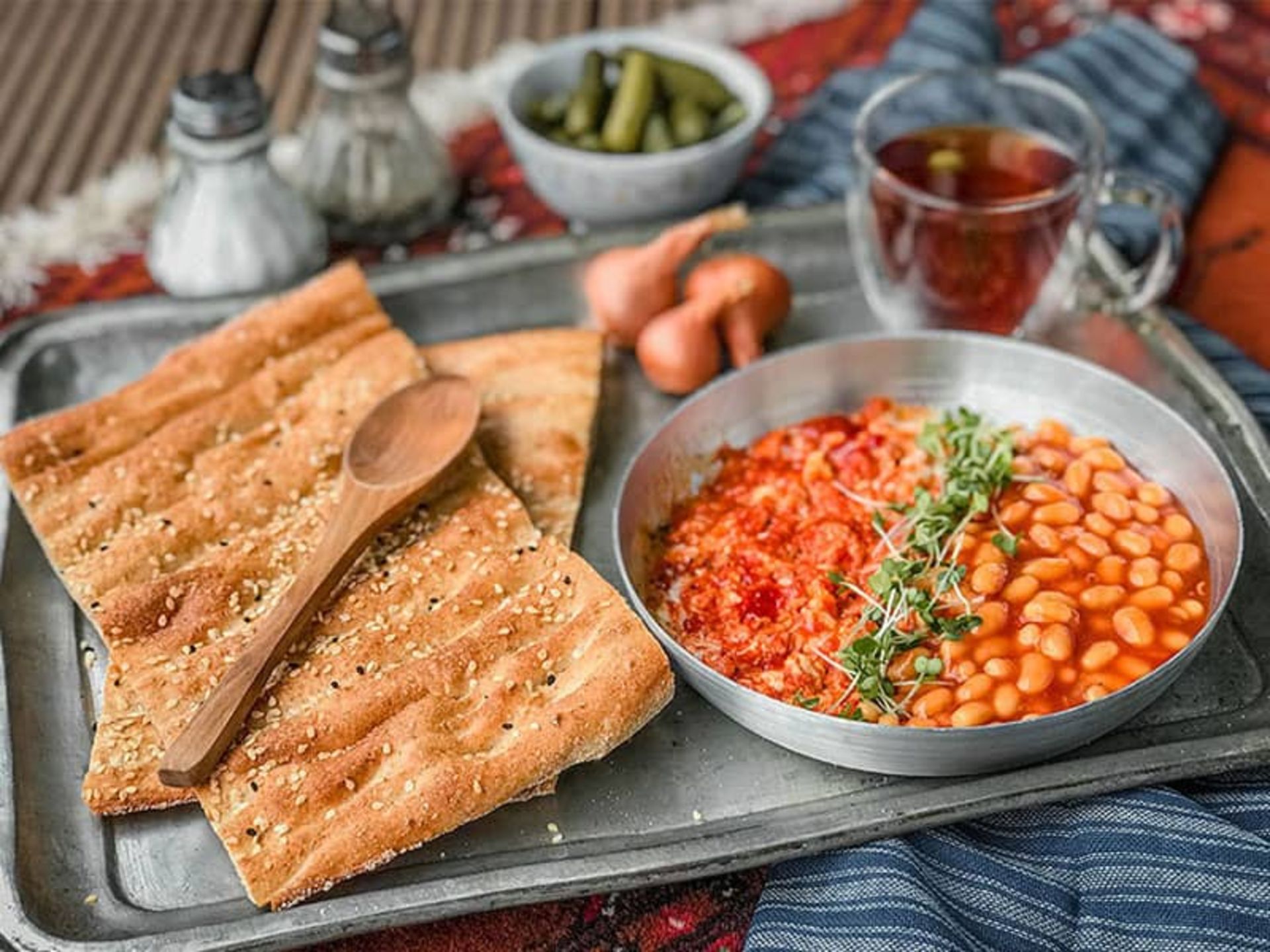 املت شاپوری