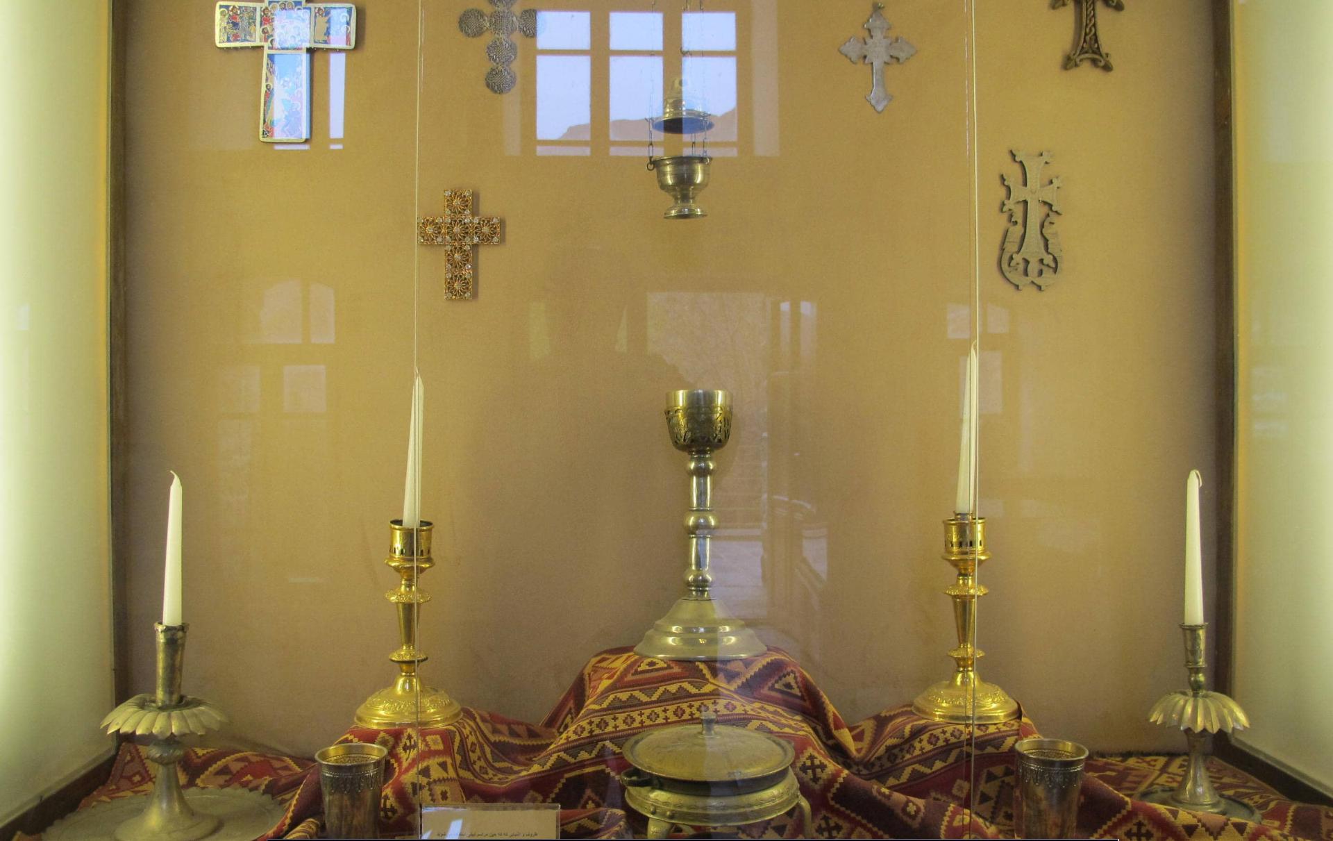 ویترین موزه کلیسای سنت استپانوس