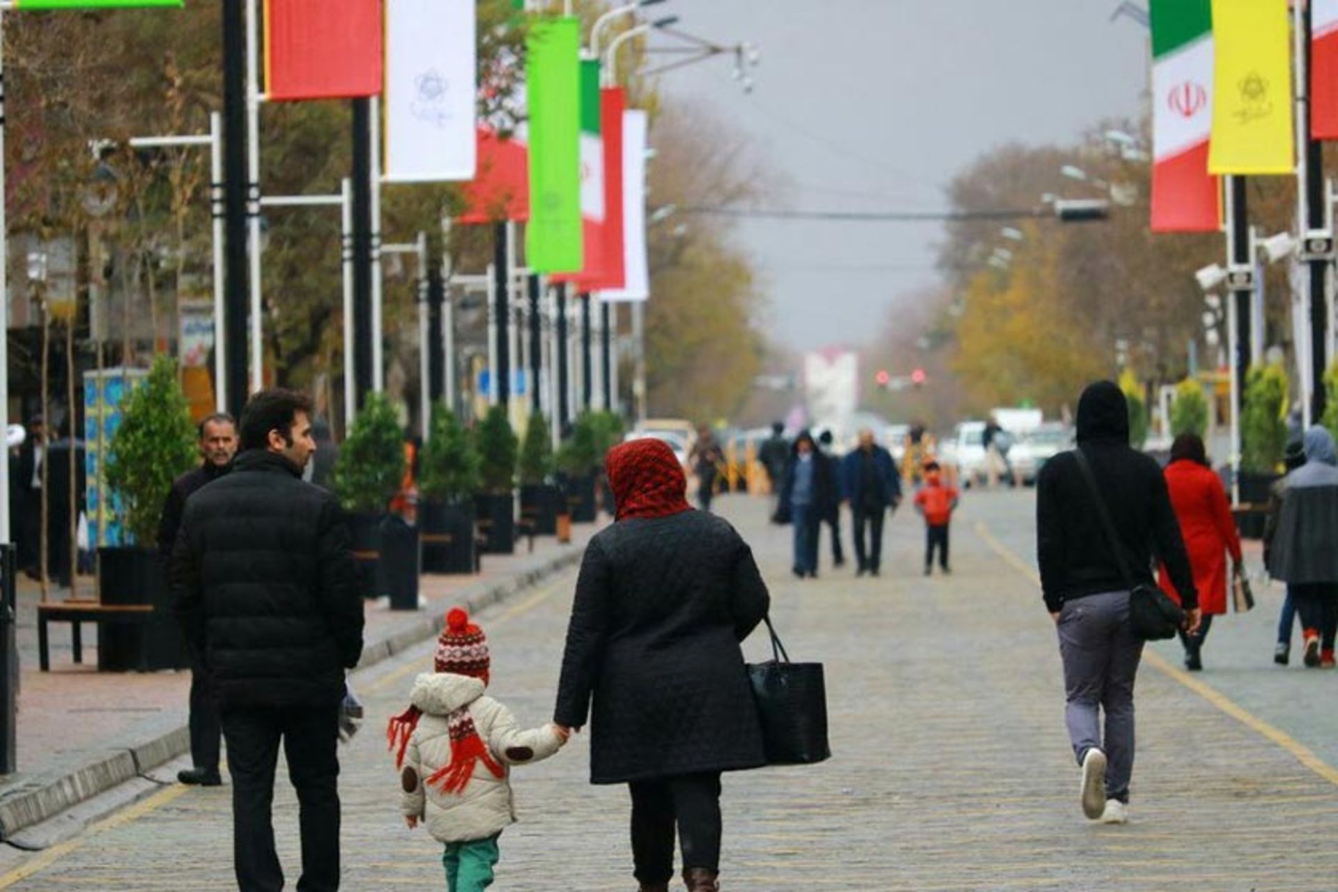پیاده راه سبزه میدان زنجان