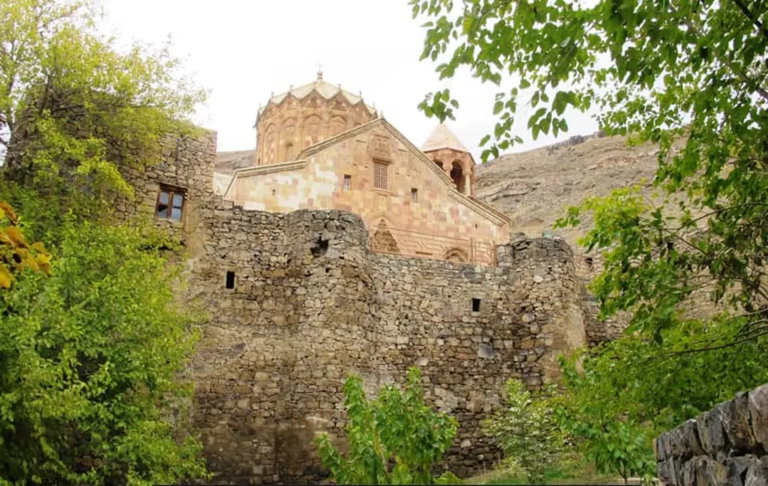 نمای کلیسای سنت استپانوس خارج از دژ