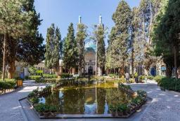 آرامگاه شاه نعمت‌ الله ولی