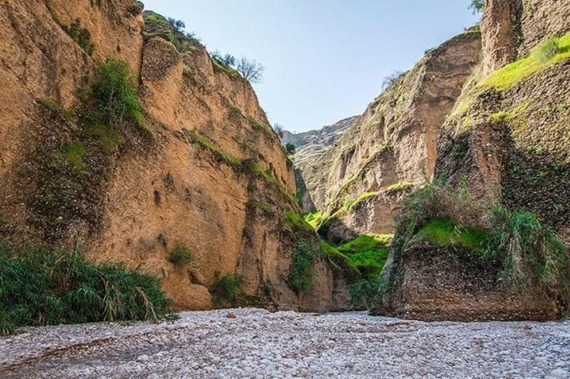 تماشای طبیعت سرسبز دره ارواح