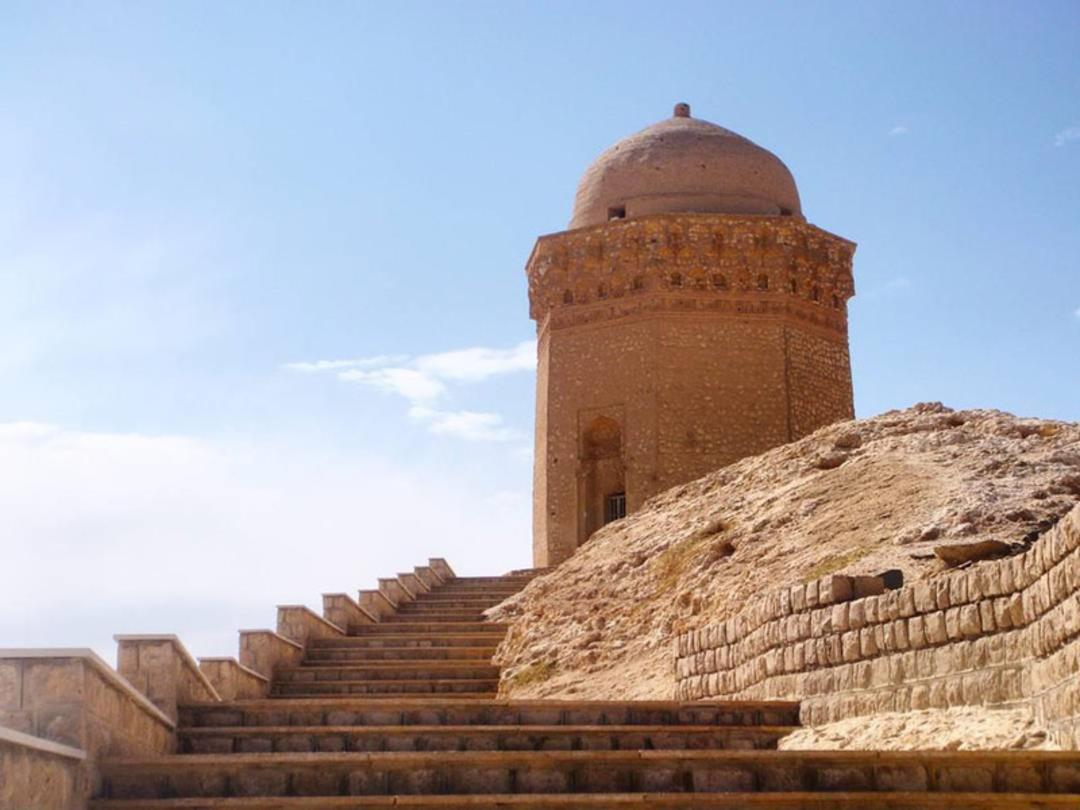 گنبد عالی ابرکوه