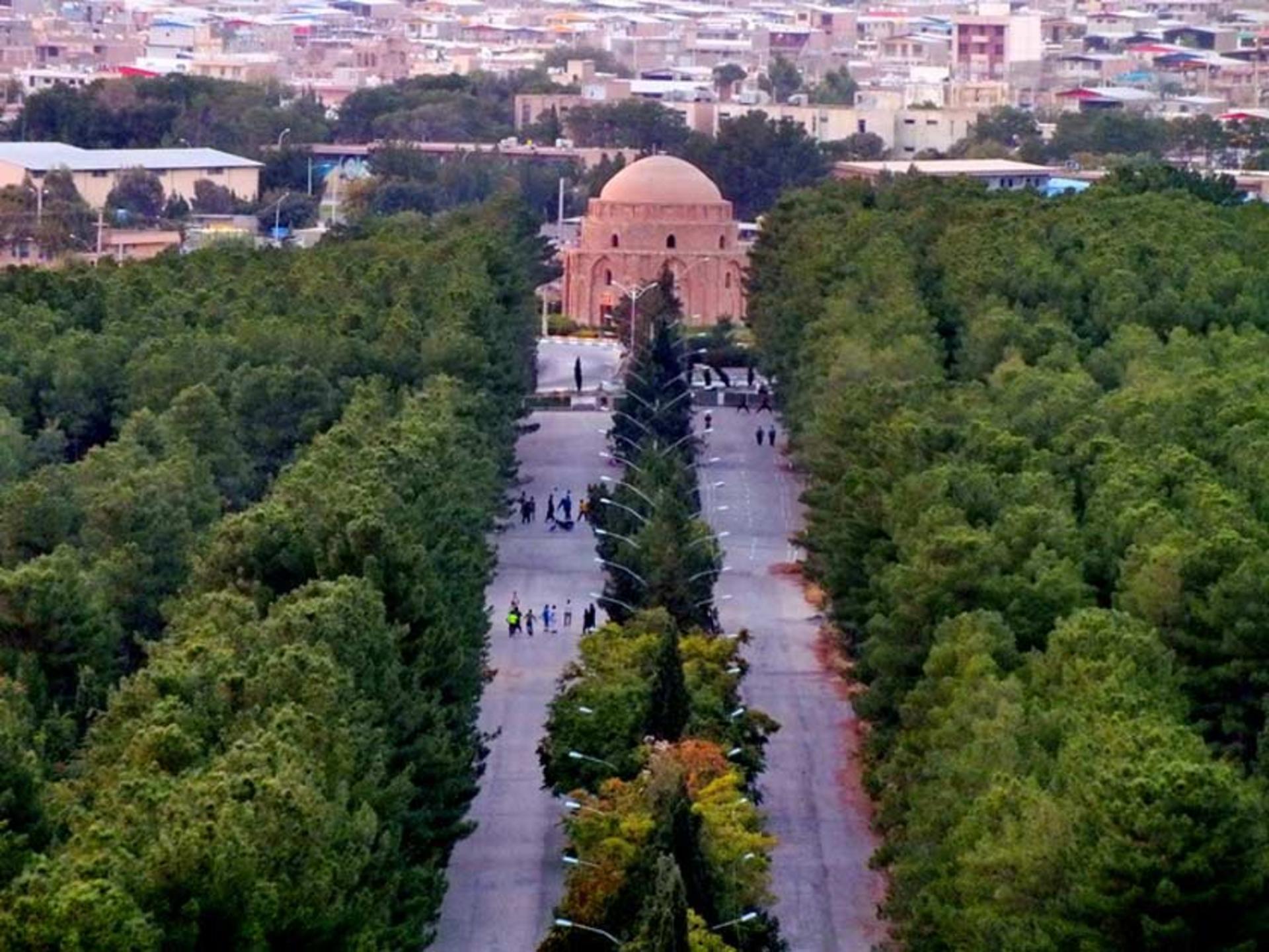 گنبد جبلیه کرمان از نمای بالا