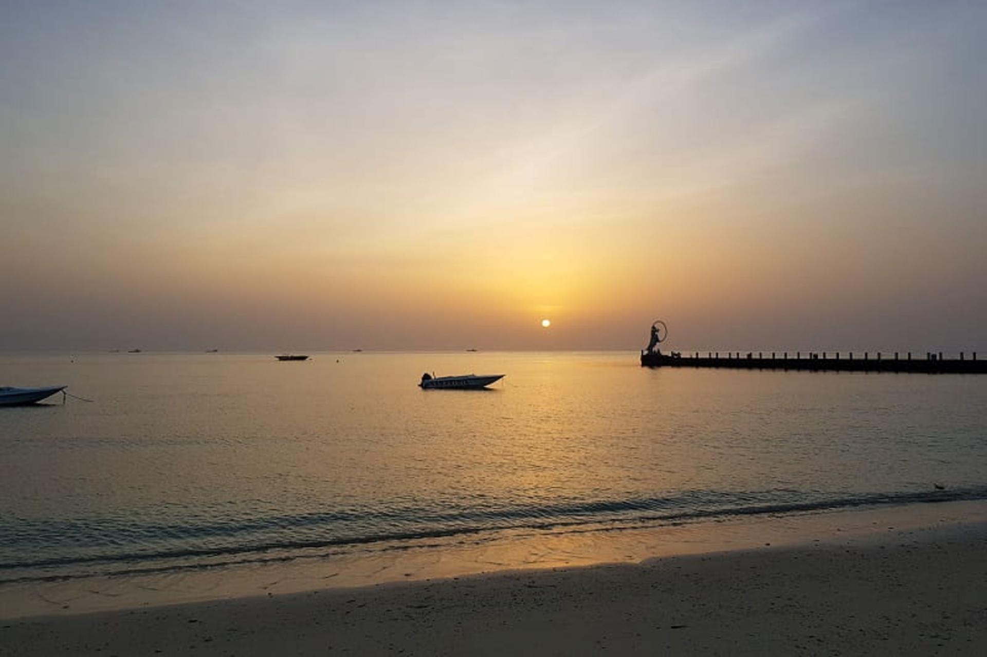 چشم انداز ساحل مرجان کیش