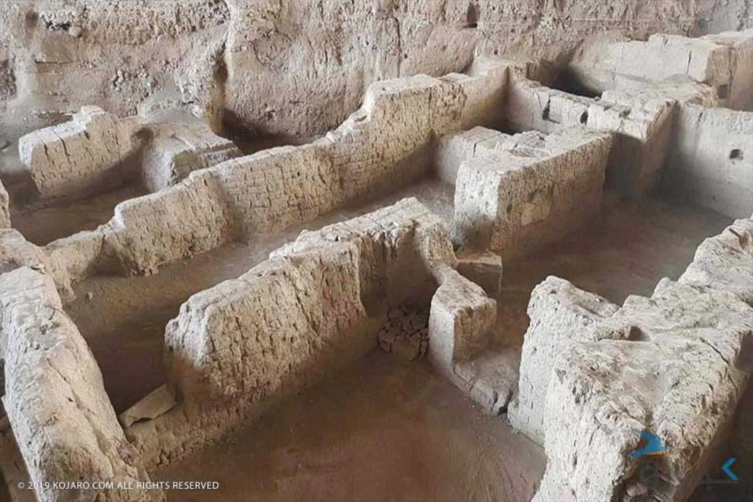 بقایای ساخت و سازهای انجام شده در شهر هگمتانه