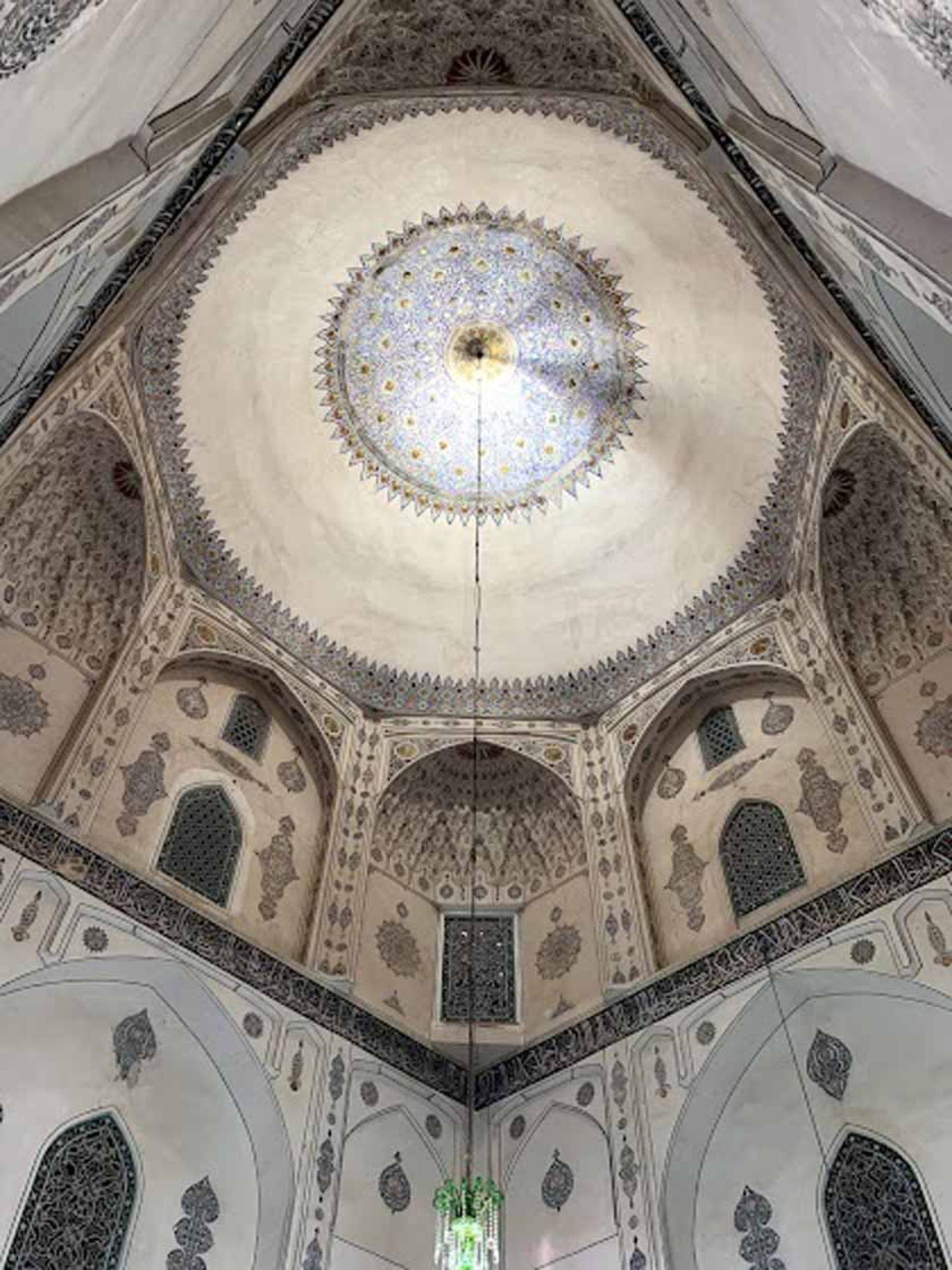 تزیینات سقف در مجموعه آرامگاه شاه نعمت‌ الله ولی