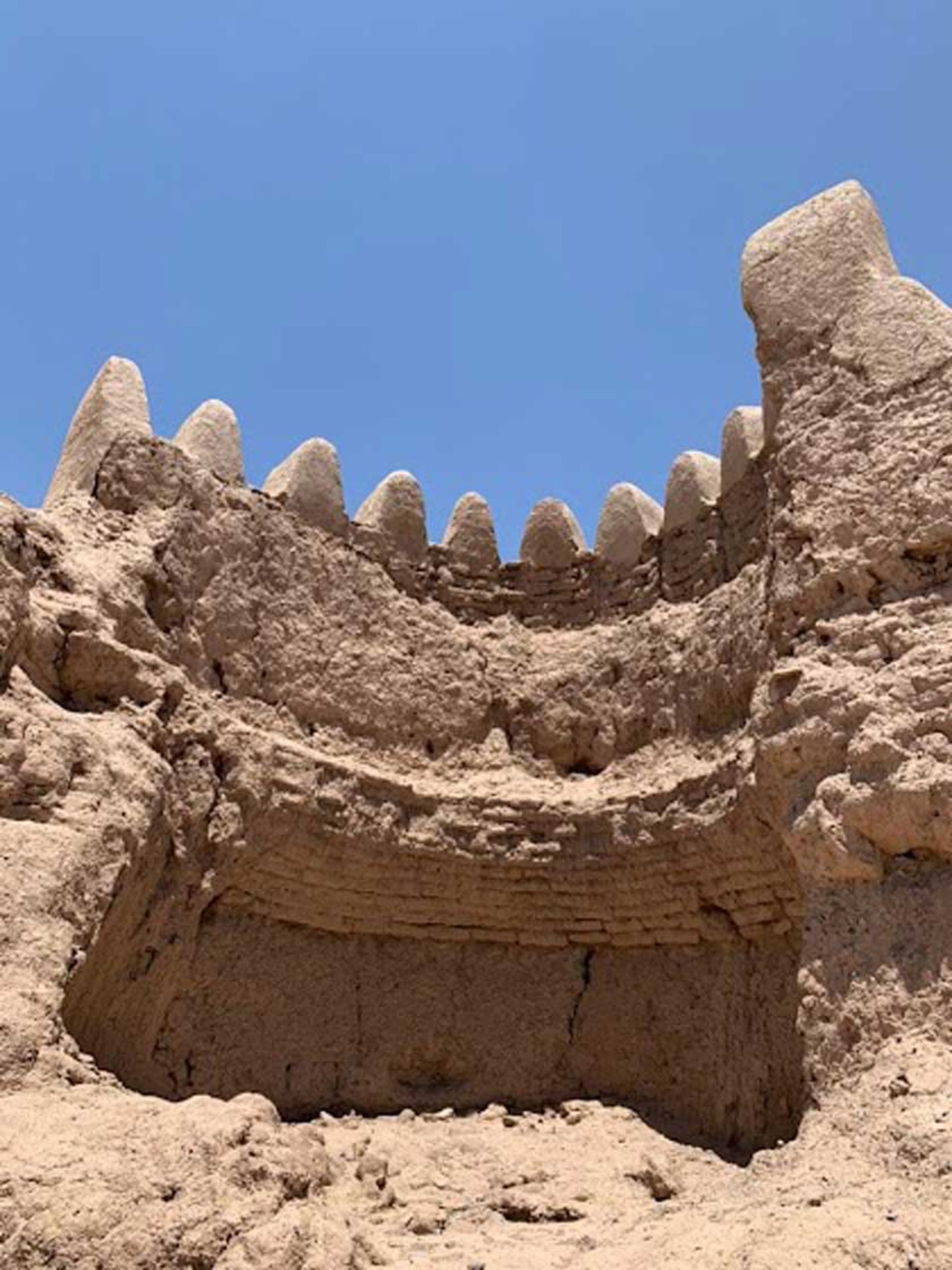 معماری ایرانی در ارگ انار