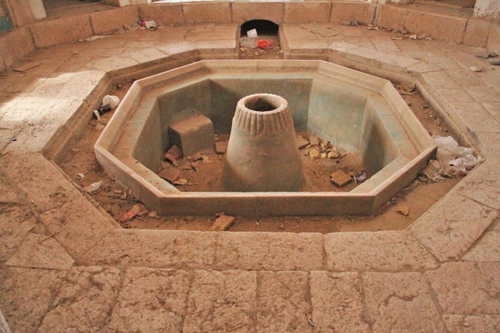 فواره حوضخانه عمارت شترگلوی ماهان