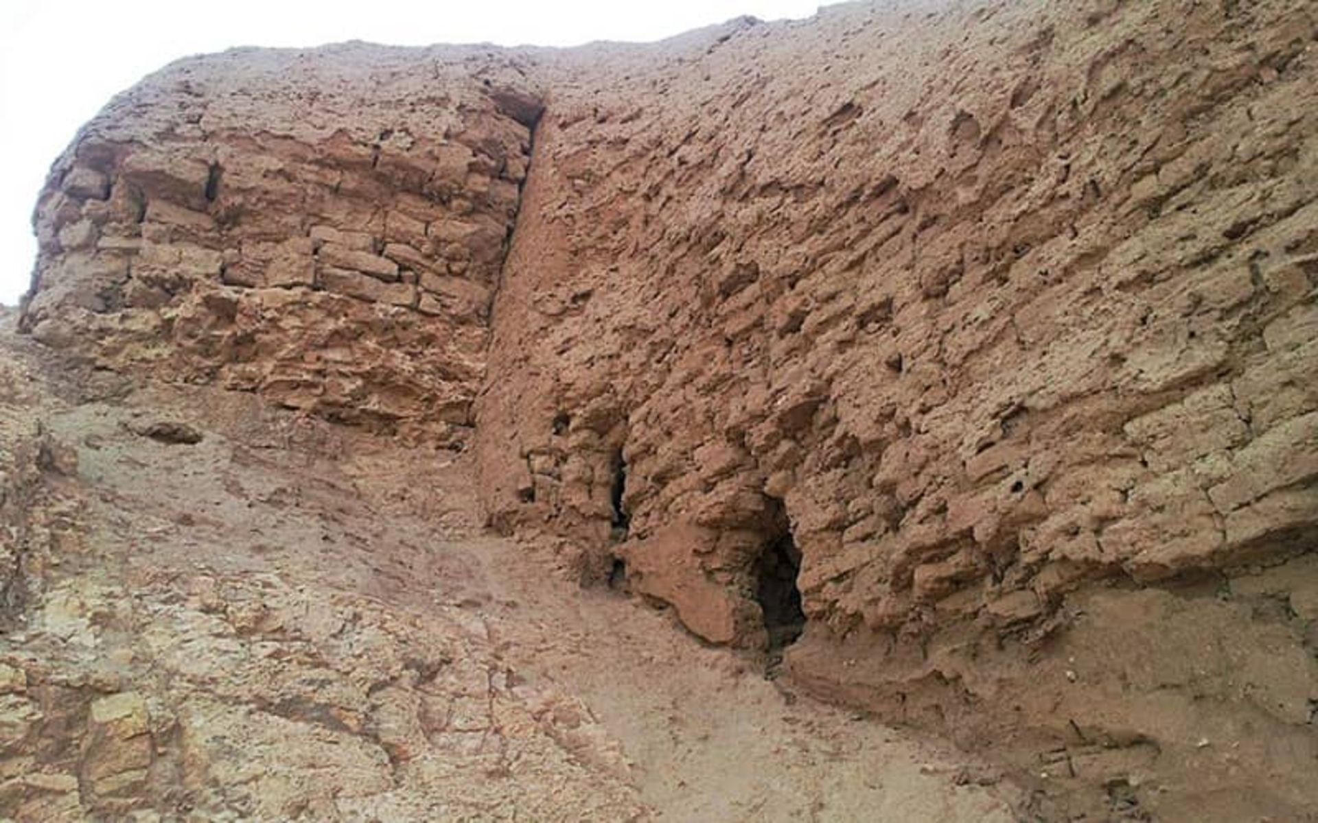 قلعه اردشیر کرمان