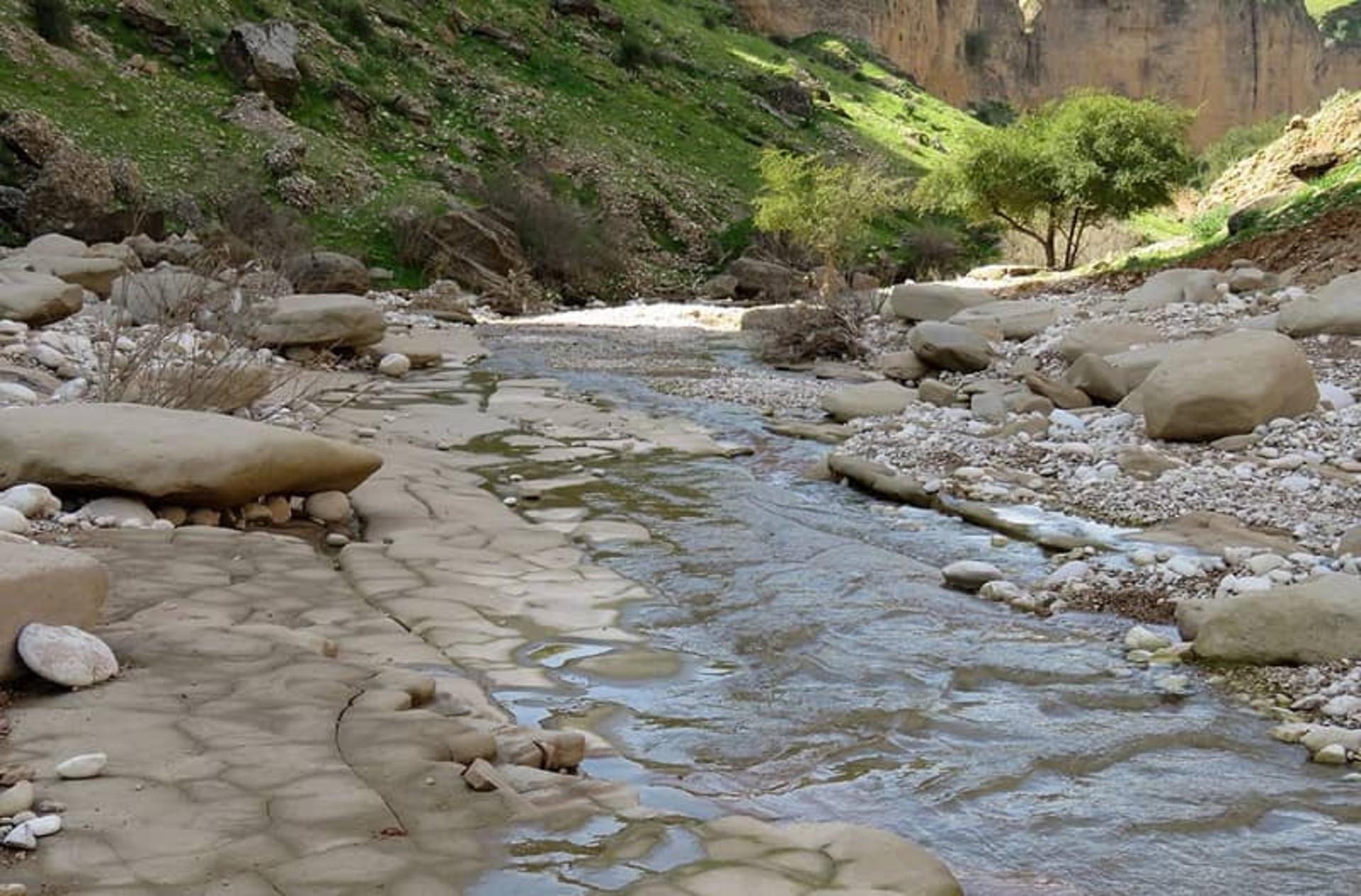 آب در کول خرسان دزفول